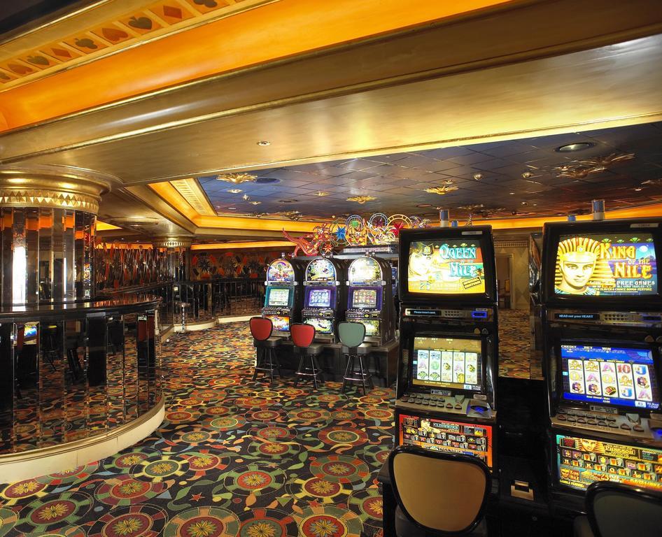 The Palace Of The Lost City At Sun City Resort Экстерьер фото Casino on board