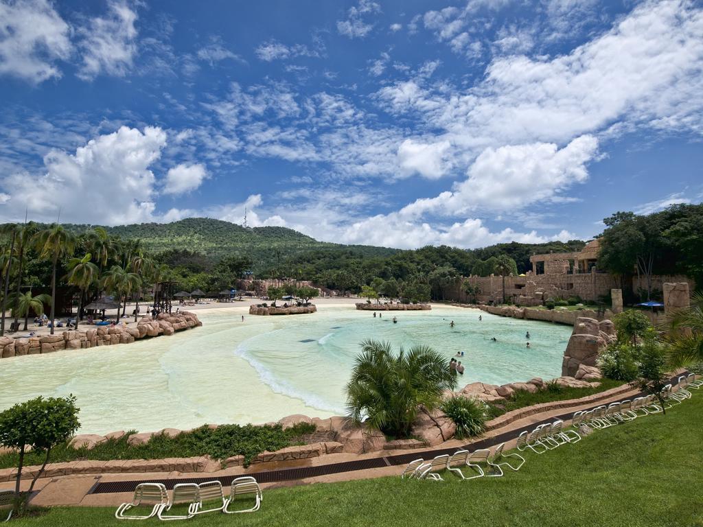 The Palace Of The Lost City At Sun City Resort Экстерьер фото Sunway Lagoon